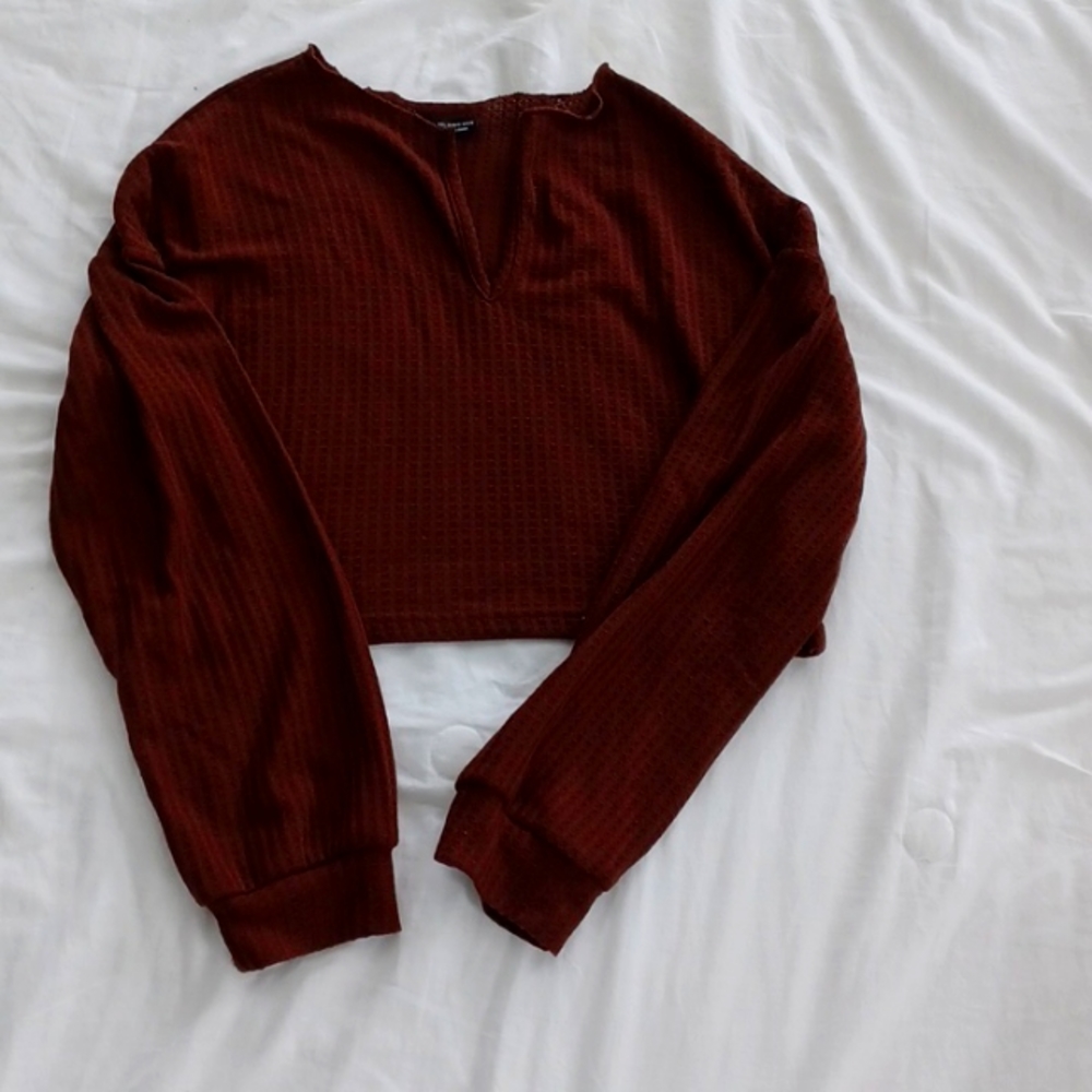 Long sleeve crop top